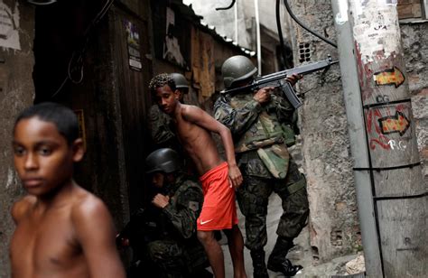 exercito invade favela 2022